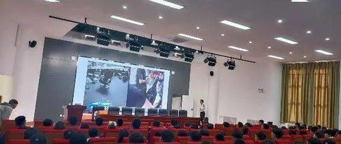 筑牢安全防線，激發(fā)文化活力——人文與藝術(shù)設(shè)計(jì)系團(tuán)總支開展消防專題講座與演練暨文化藝術(shù)活動(dòng)策劃動(dòng)員